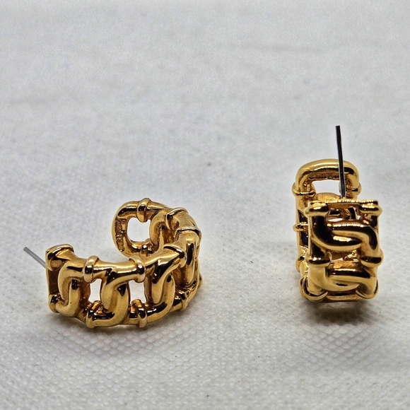 Gold Chain Link Hoop Earrings - Picture 8 of 14